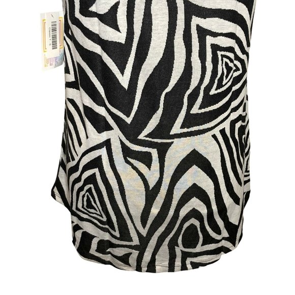 LuLaRoe Classic T Women's Small Top Black and White Zebra Pattern NWT - Picture 7 of 8